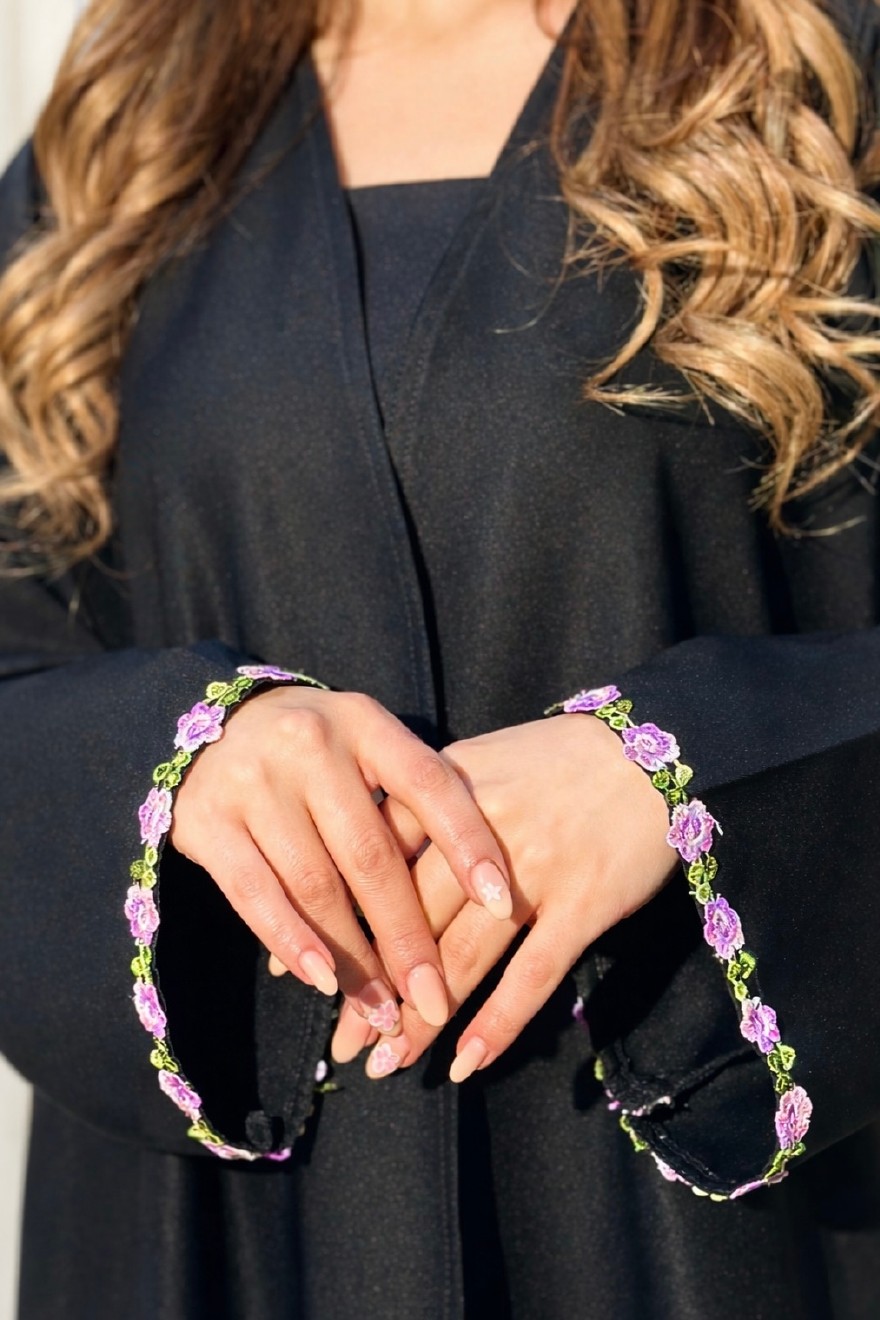 تفاصيل كلفة موف على الأكمام